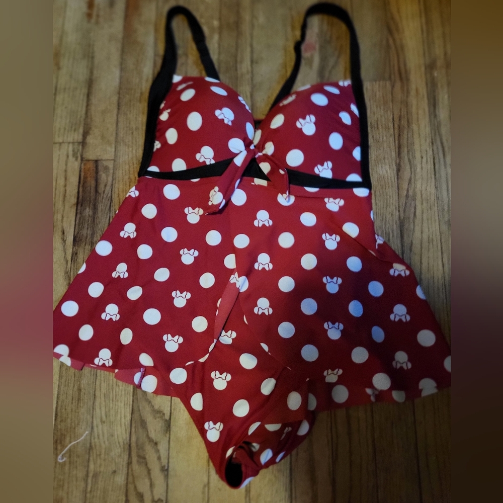 Like new Disney red poka dot swimsuit 3X